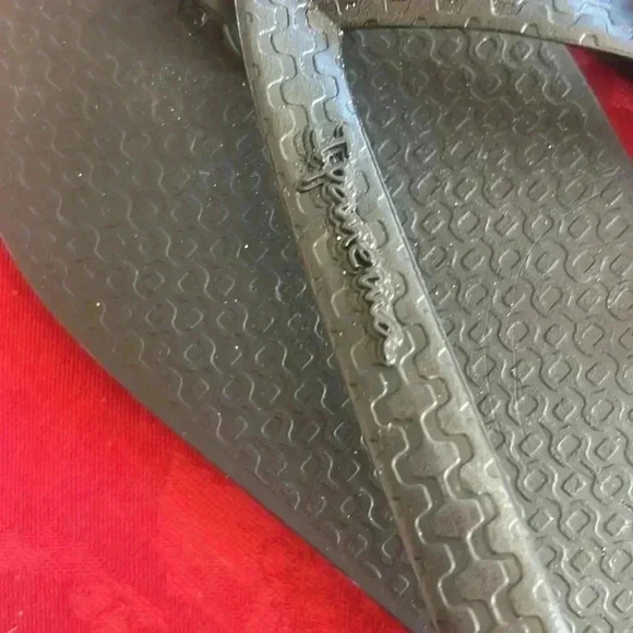 Ipanema flip flops ladies black size 11. NWT. Made in Brazil. Non slip sole. - Picture 8 of 8